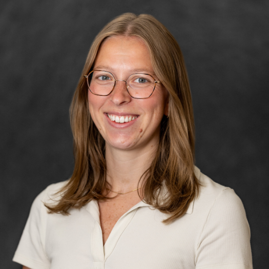 Headshot of Samantha Stuppi, MD
